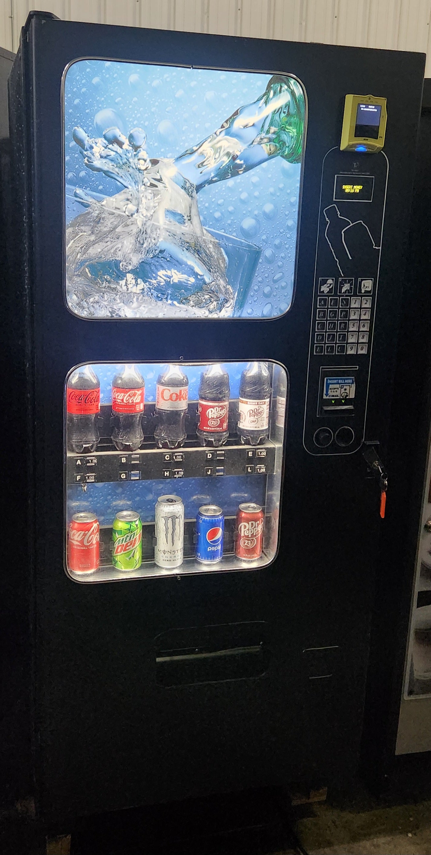 USI Live Display Soda Machine with InOne Kit